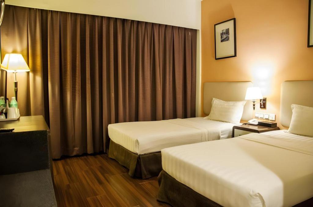 Ritz Garden Hotel Ίπο Εξωτερικό φωτογραφία
