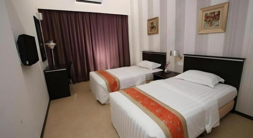 Ritz Garden Hotel Ίπο Εξωτερικό φωτογραφία