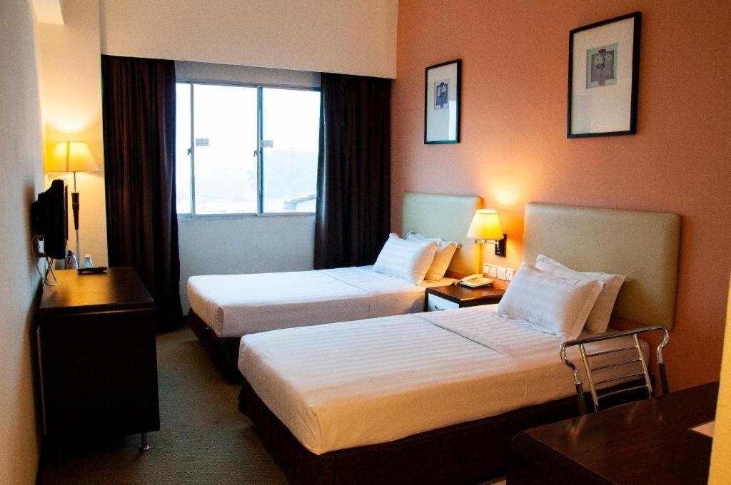 Ritz Garden Hotel Ίπο Εξωτερικό φωτογραφία