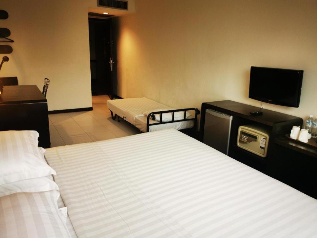 Ritz Garden Hotel Ίπο Εξωτερικό φωτογραφία